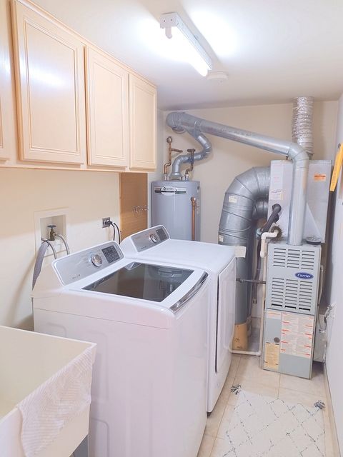 Tiny photo for 6810 Ridge Point Drive #1C, Oak Forest, IL 60452 (MLS # 12474500)