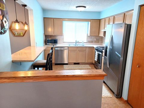 Tiny photo for 6810 Ridge Point Drive #1C, Oak Forest, IL 60452 (MLS # 12474500)