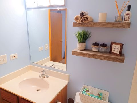 Tiny photo for 6810 Ridge Point Drive #1C, Oak Forest, IL 60452 (MLS # 12474500)