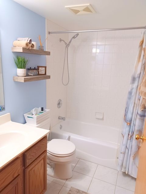 Tiny photo for 6810 Ridge Point Drive #1C, Oak Forest, IL 60452 (MLS # 12474500)