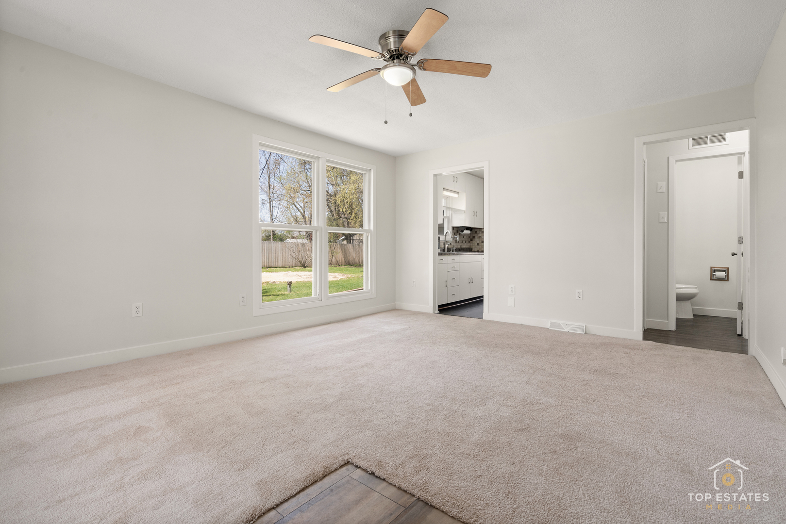 25644 W Arcade Drive S