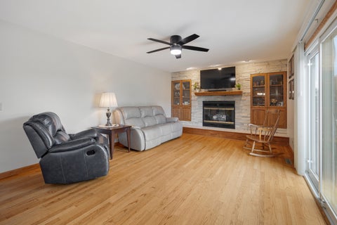 Tiny photo for 15N133 Shirewood Farm Road, Hampshire, IL 60140 (MLS # 12763007)