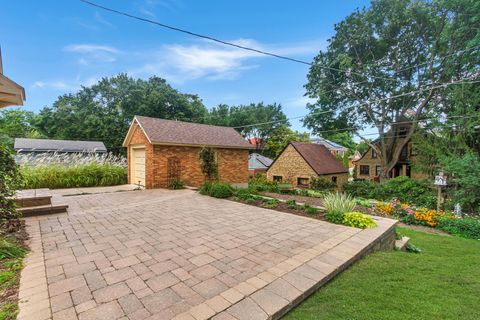 Tiny photo for 315 N Commonwealth Avenue, Elgin, IL 60123 (MLS # 12458128)