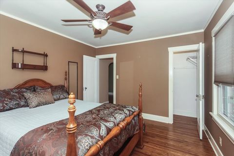 Tiny photo for 315 N Commonwealth Avenue, Elgin, IL 60123 (MLS # 12458128)