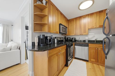 Tiny photo for 4144 N Sheridan Road #604, Chicago, IL 60613 (MLS # 12624759)