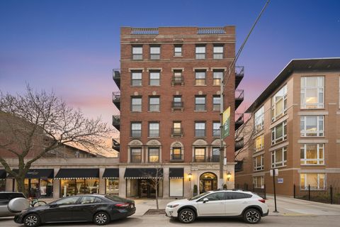 Tiny photo for 4144 N Sheridan Road #604, Chicago, IL 60613 (MLS # 12624759)