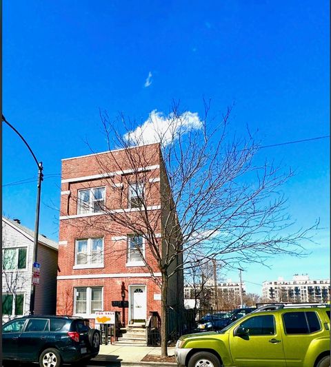 944 W 18TH Street Chicago IL 60608