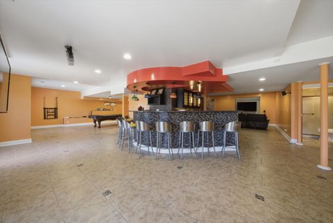 Tiny photo for 9 Falcon Lakes Drive, South Barrington, IL 60010 (MLS # 12647612)