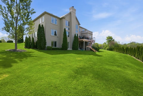 Tiny photo for 9 Falcon Lakes Drive, South Barrington, IL 60010 (MLS # 12647612)