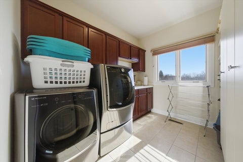 Tiny photo for 9 Falcon Lakes Drive, South Barrington, IL 60010 (MLS # 12647612)