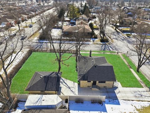 Tiny photo for 4515 N Redwood Drive, Norridge, IL 60706 (MLS # 12557809)