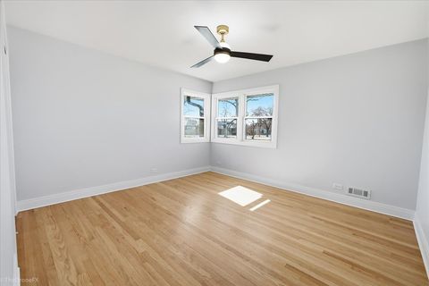 Tiny photo for 4515 N Redwood Drive, Norridge, IL 60706 (MLS # 12557809)