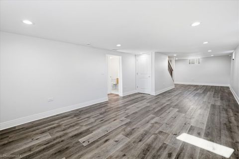 Tiny photo for 4515 N Redwood Drive, Norridge, IL 60706 (MLS # 12557809)