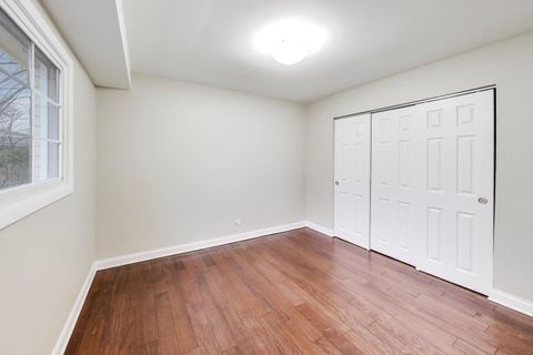 Tiny photo for 905 Crestfield Avenue, Libertyville, IL 60048 (MLS # 12602234)