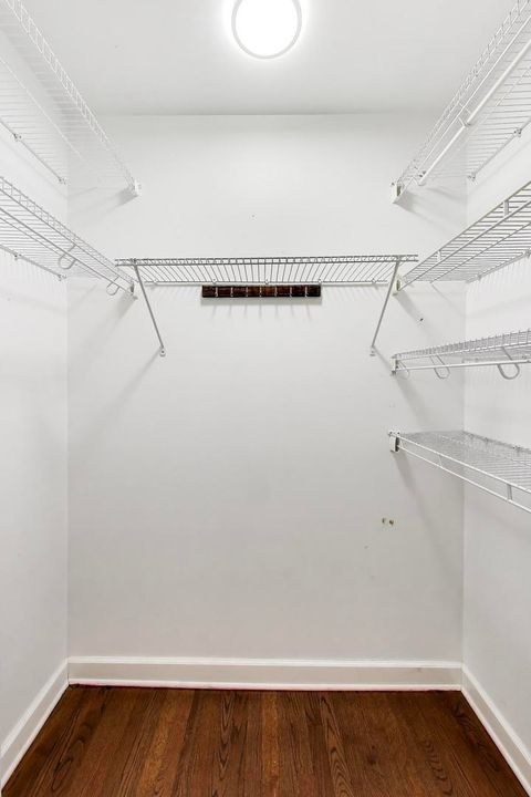 Tiny photo for 905 Crestfield Avenue, Libertyville, IL 60048 (MLS # 12602234)