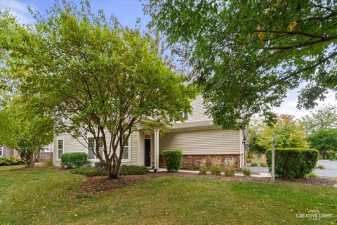 Tiny photo for 6N307 Whitmore Circle #A, St. Charles, IL 60174 (MLS # 12498066)