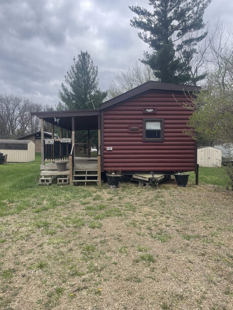11-229 Woodhaven Lakes
