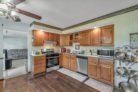 Tiny photo for 4550 Sheridan Street, Davenport, IA 52806 (MLS # 12773968)