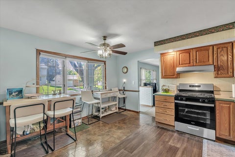 Tiny photo for 4550 Sheridan Street, Davenport, IA 52806 (MLS # 12773968)