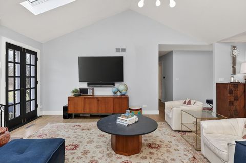 Tiny photo for 1002 Longmeadow Lane, Western Springs, IL 60558 (MLS # 12566084)