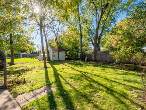 Tiny photo for 7104 Blackburn Avenue, Downers Grove, IL 60516 (MLS # 12501051)
