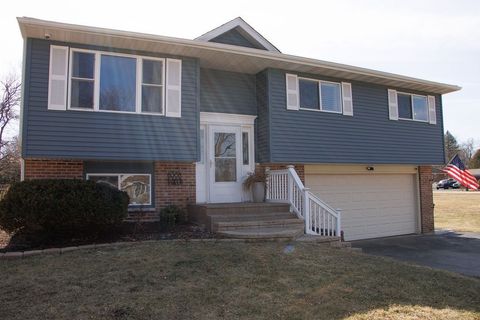 8415 Richmond Road Wonder Lake IL 60097