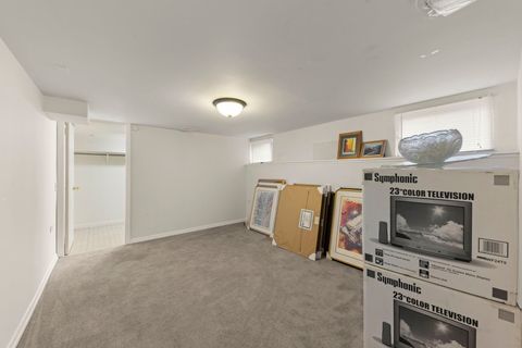 Tiny photo for 25 E Parkside Avenue, Lombard, IL 60148 (MLS # 12502162)