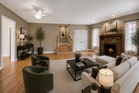 Tiny photo for 171 E Cayuga Avenue, Elmhurst, IL 60126 (MLS # 12631150)