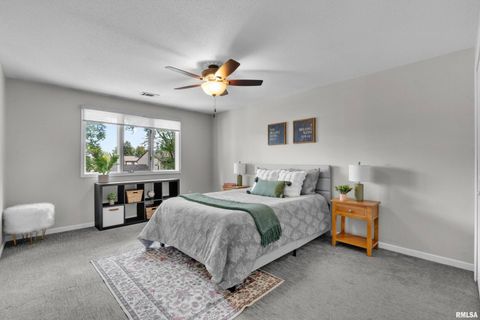 Tiny photo for 3461 CEDARVIEW Court, Bettendorf, IA 52722 (MLS # QC4268323)