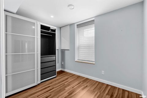 Tiny photo for 3461 CEDARVIEW Court, Bettendorf, IA 52722 (MLS # QC4268323)