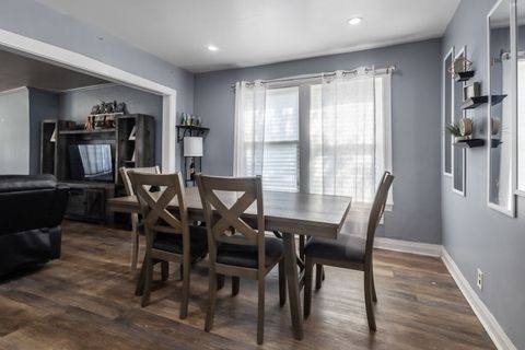 Tiny photo for 5648 S California Avenue, Chicago, IL 60629 (MLS # 12487701)