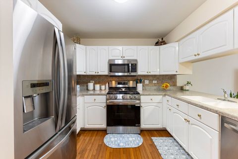 Tiny photo for 3416 Lake Shore Drive Round, Joliet, IL 60431 (MLS # 12612910)