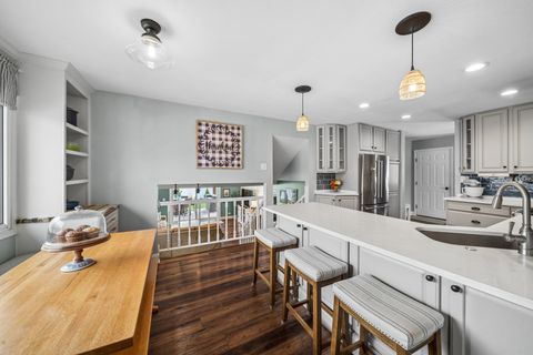 Tiny photo for 6515 Deerpath Court, Lisle, IL 60532 (MLS # 12583676)