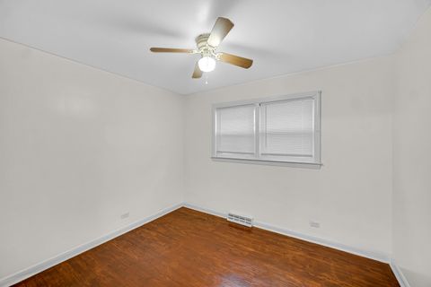 Tiny photo for 7246 S Wood Street, Chicago, IL 60636 (MLS # 12563648)