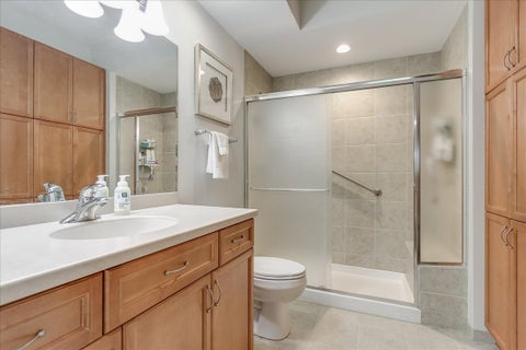 Tiny photo for 819 Graceland Avenue #406, Des Plaines, IL 60016 (MLS # 12789405)