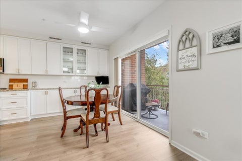 Tiny photo for 819 Graceland Avenue #406, Des Plaines, IL 60016 (MLS # 12789405)