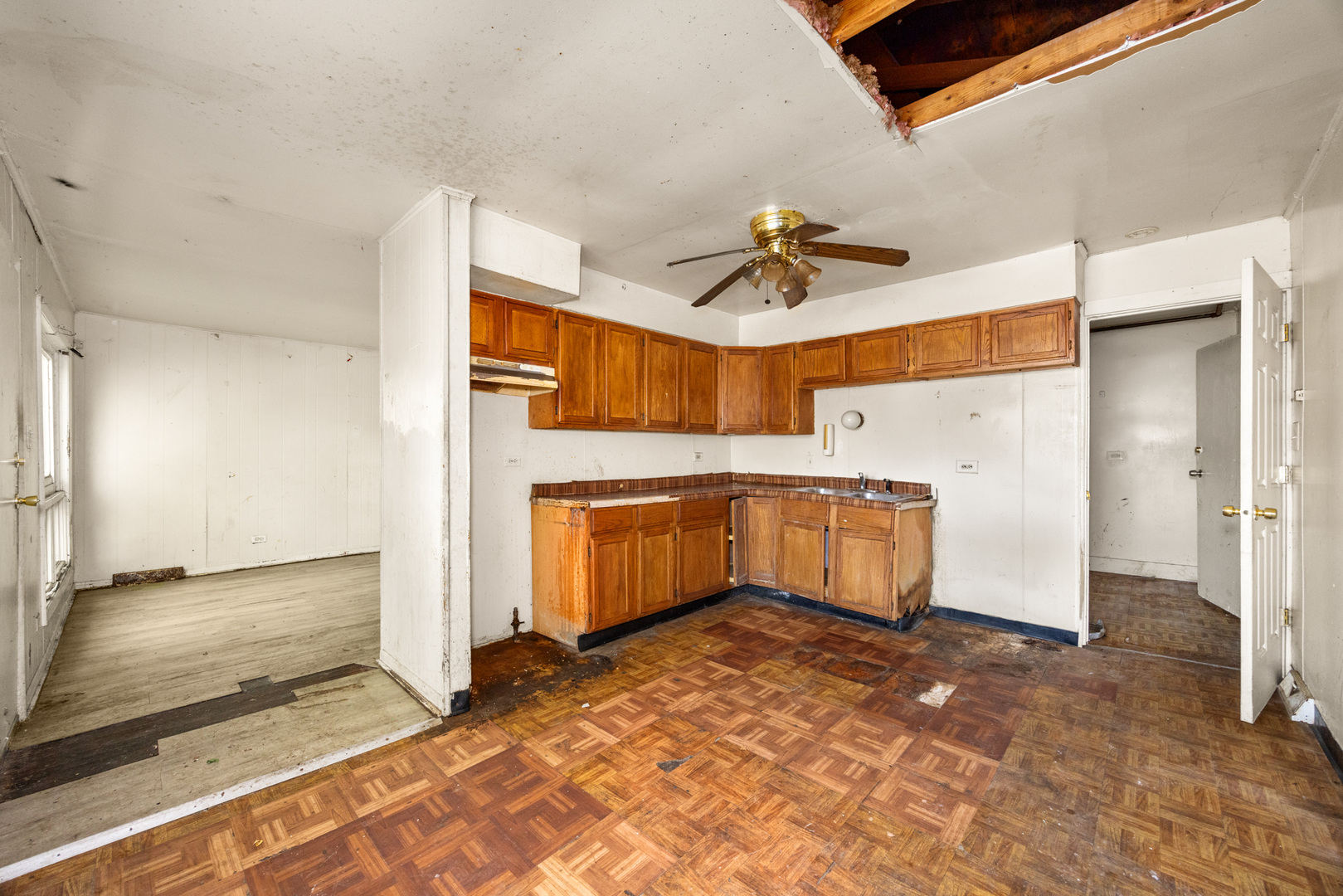 13144 S Vernon Avenue