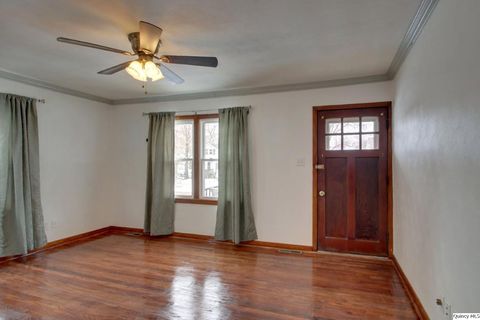 Tiny photo for 1422 N 7th St. St, Quincy, IL 62301 (MLS # 12561395)