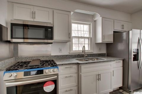 Tiny photo for 1422 N 7th St. St, Quincy, IL 62301 (MLS # 12561395)