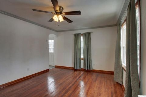 Tiny photo for 1422 N 7th St. St, Quincy, IL 62301 (MLS # 12561395)