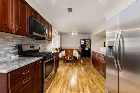 Tiny photo for 9476 Terrace Place, Des Plaines, IL 60016 (MLS # 12646297)