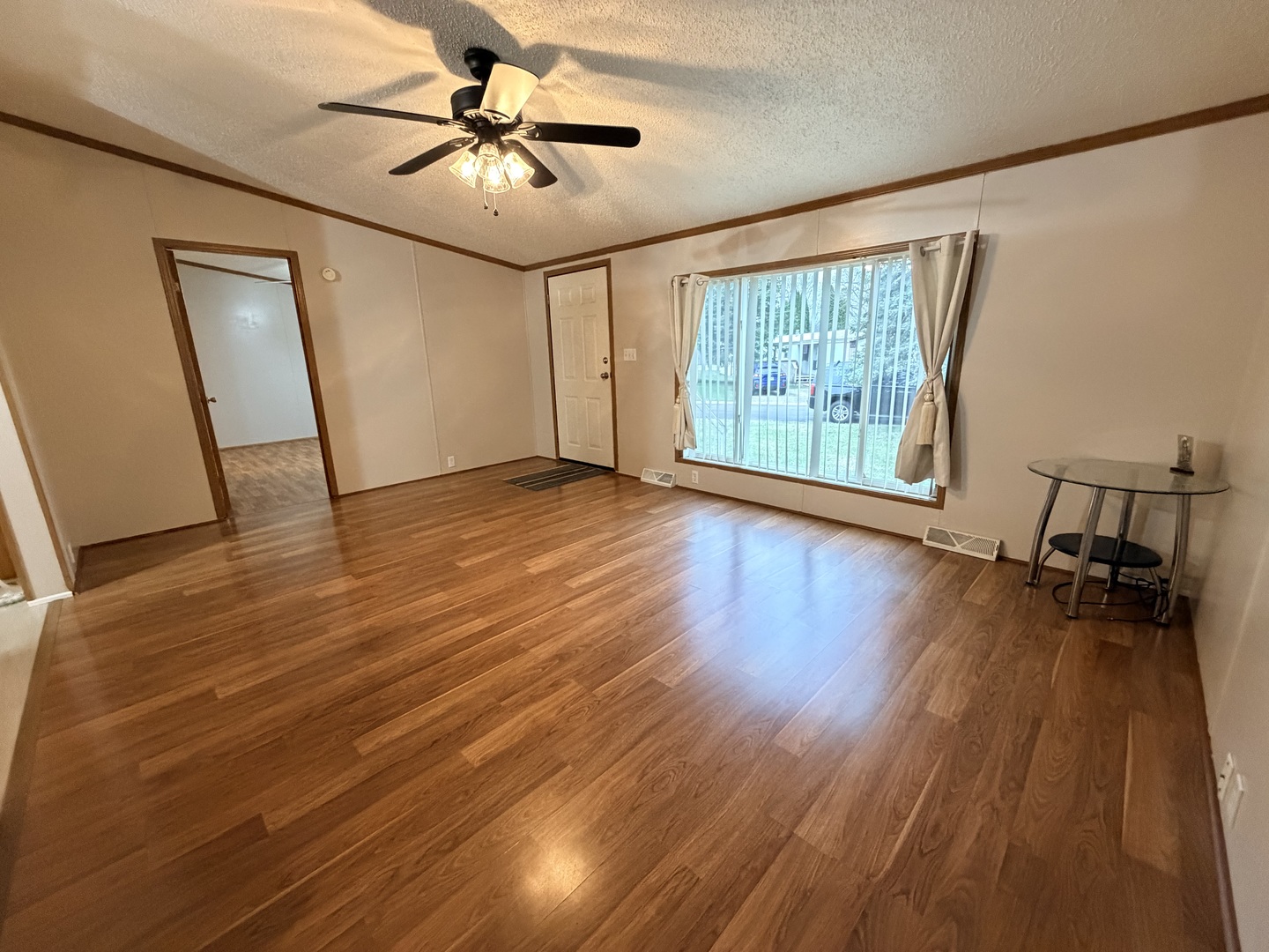4004 Bluff Drive