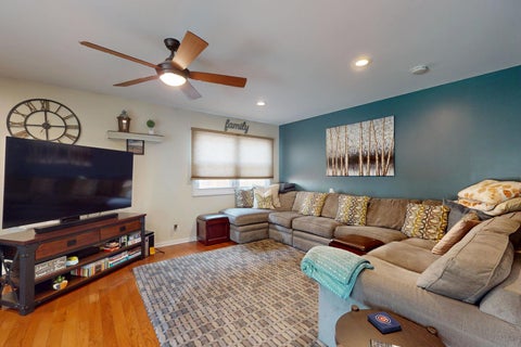 Tiny photo for 674 Sycamore Lane, Wheeling, IL 60090 (MLS # 12750387)