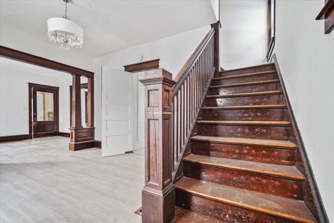 Tiny photo for 104 Magoun Street, Bloomington, IL 61701 (MLS # 12533520)