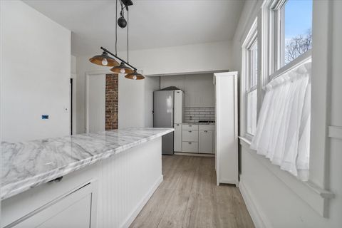 Tiny photo for 104 Magoun Street, Bloomington, IL 61701 (MLS # 12533520)