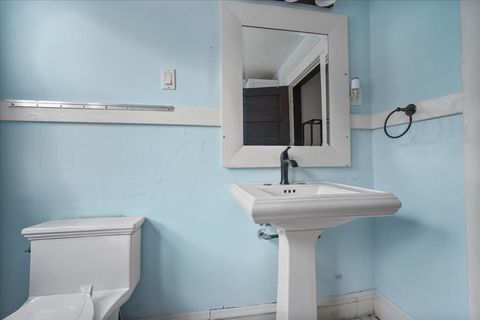 Tiny photo for 104 Magoun Street, Bloomington, IL 61701 (MLS # 12533520)