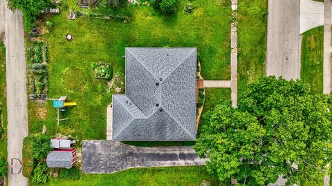 Tiny photo for 927 Clark Street, Marseilles, IL 61341 (MLS # 12402161)