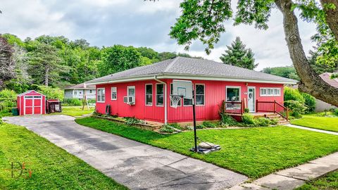 Tiny photo for 927 Clark Street, Marseilles, IL 61341 (MLS # 12402161)
