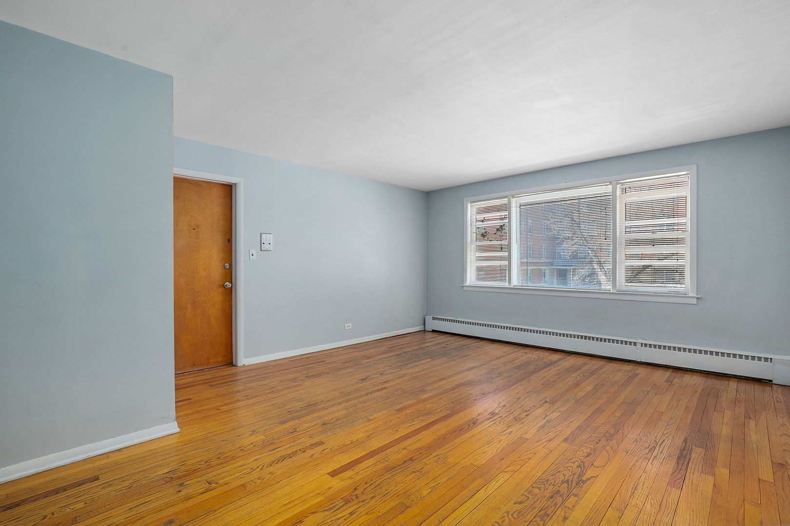 2623 W Berwyn Avenue