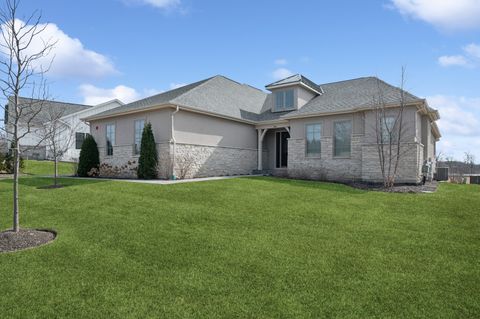 705 W Orchard Circle, Lake Forest, IL 60645 - #: 12325141